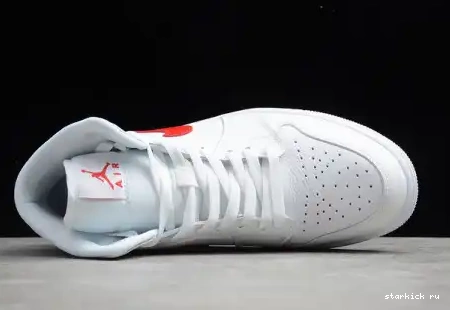 1 Jordan BQ6472-106 White (W) University Mid BQ6472-106 Red 0429
